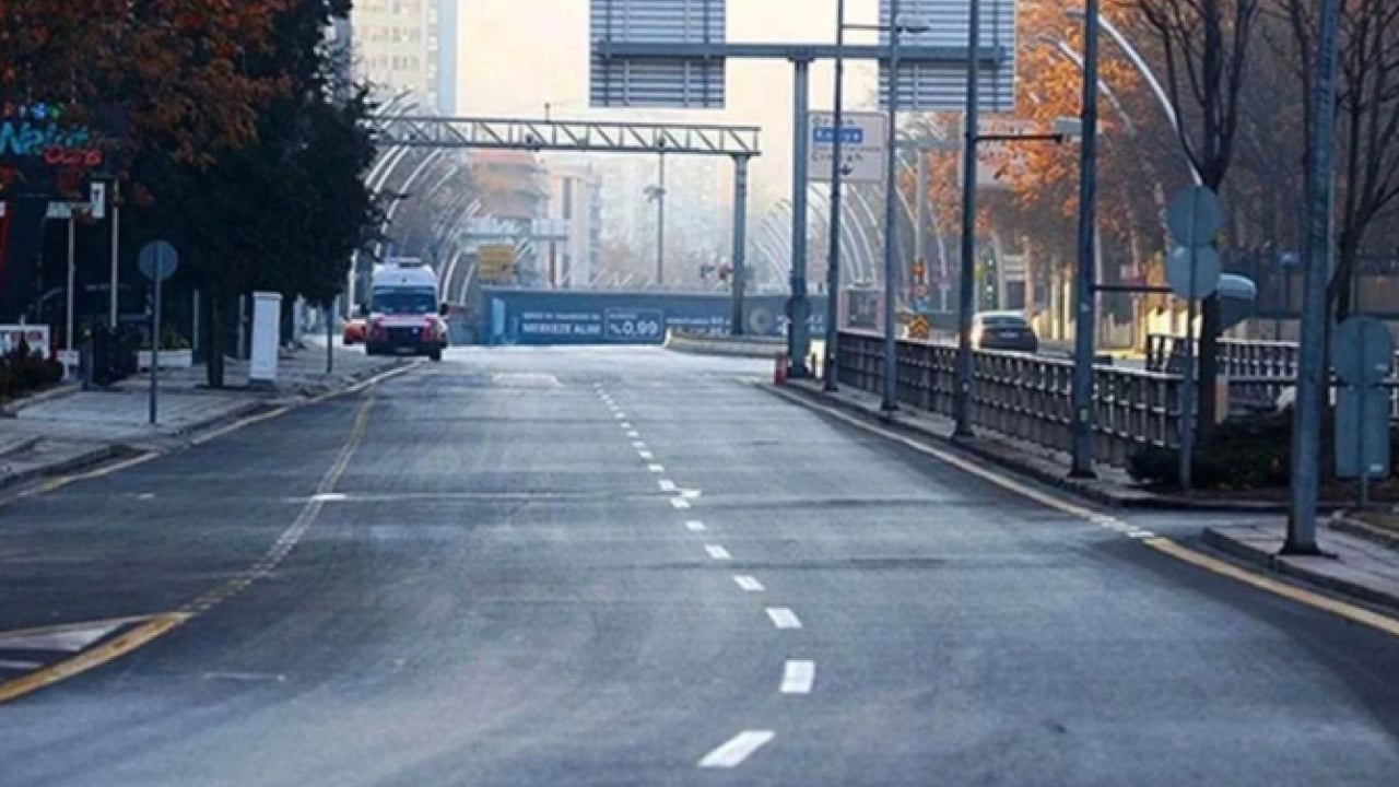 Foto - İstanbul ve Ankara'da oturanlar dikkat: Bu yollar trafiğe kapatılacak!
