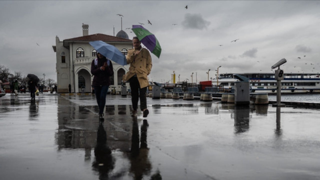 İstanbul'a soğuk ve yağış uyarısı