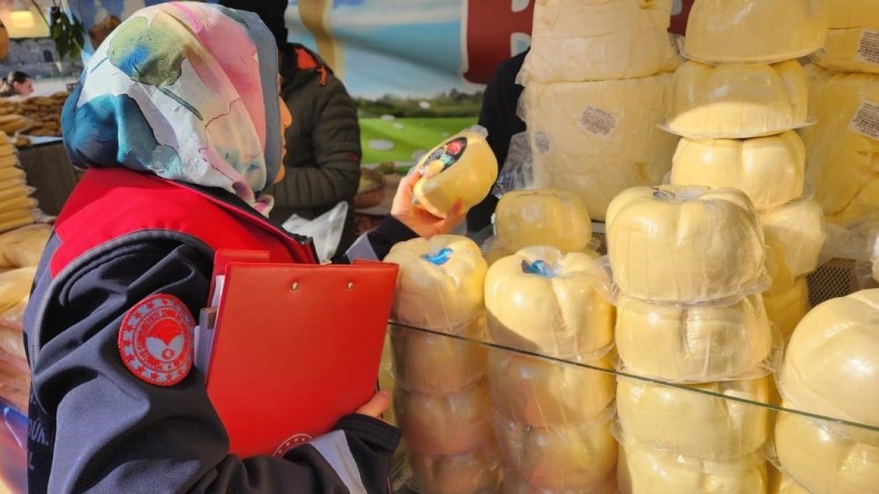 Foto - İstanbul'da 9 bin 300 işletmeye 565 milyon lira ceza kesildi Gıda teröristleri yakın takipte