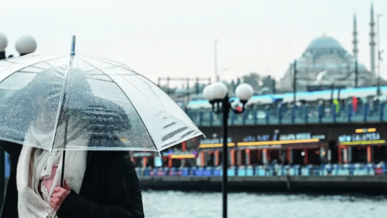 Foto - İstanbul’da bayram planı yapanlar dikkat! Sağanak ve fırtına kapıda