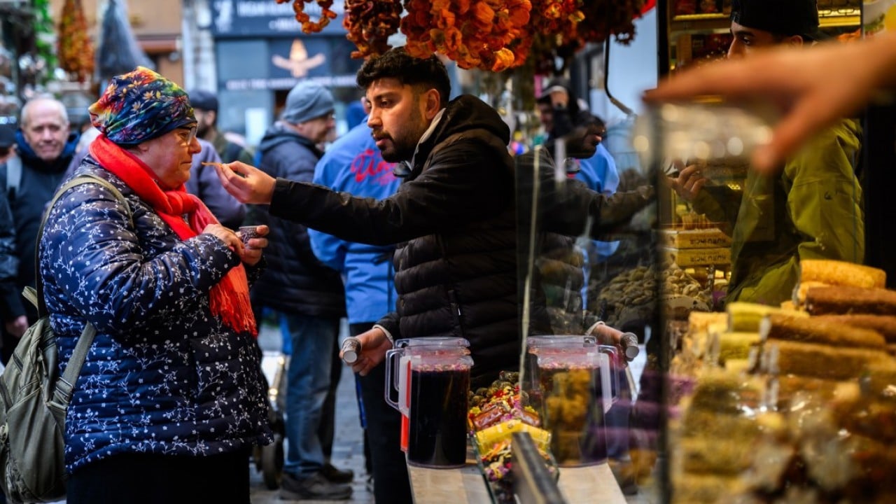 Foto - İstanbul’da bir bayram klasiği: Eminönü ve Mısır Çarşısı'nda alışveriş