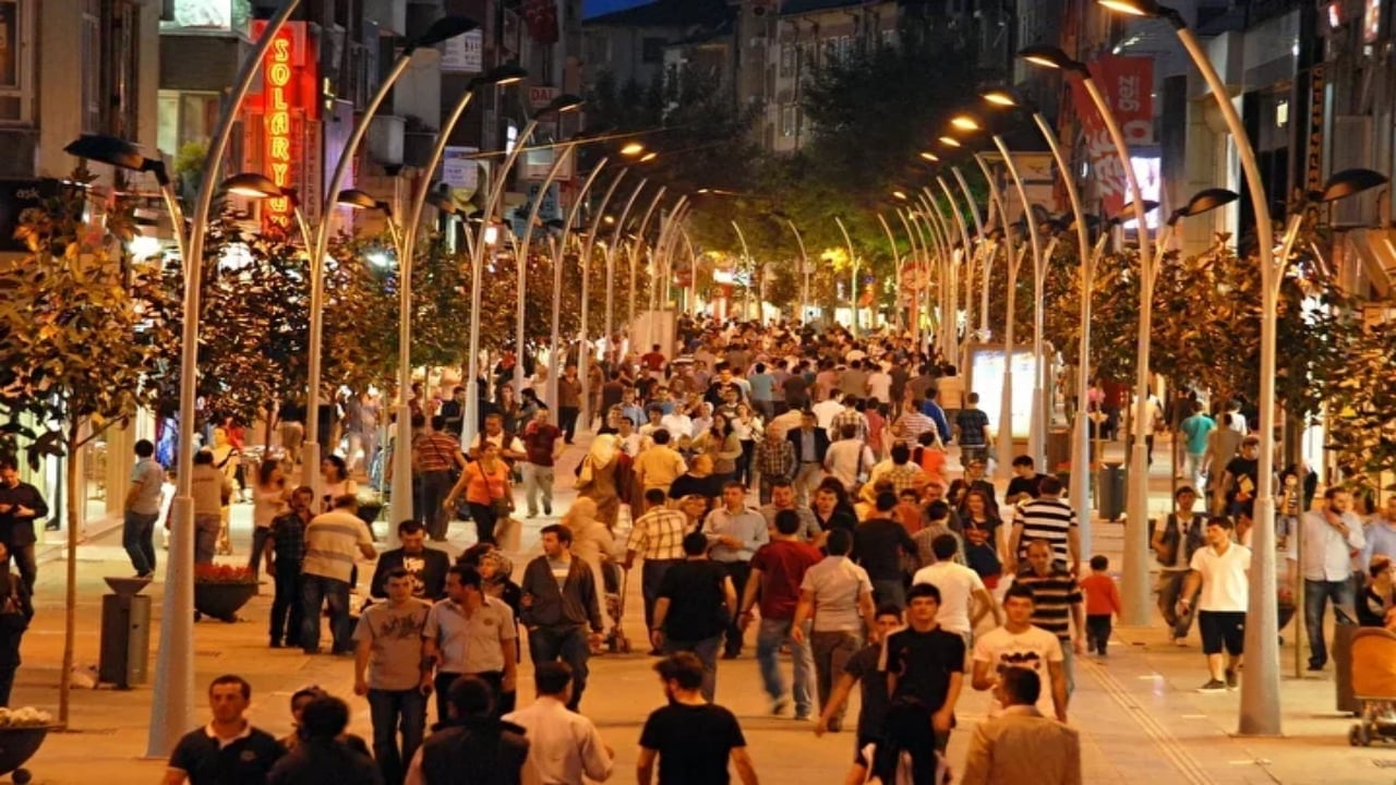 Foto - İstanbul’da en çok nereli var? İşte megakenti parselleyen ilk 20 şehir ve nüfusu en çok olan o il
