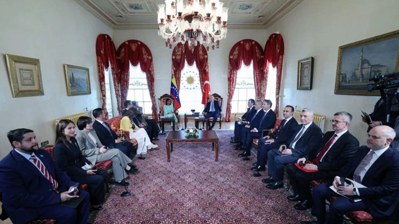 Foto - İstanbul'da işbirliği görüşmesi! Başkan Erdoğan, Venezuela Devlet Başkanı Delcy Rodriguez kabul etti!