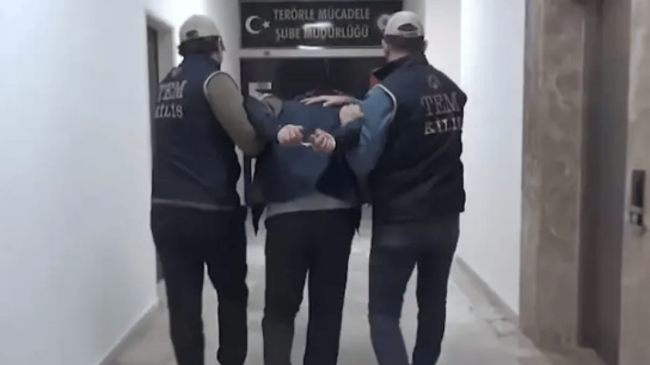 Foto - İstanbul’da kanlı plan çöktü! 500 Terörist Kıskıvrak! Yılbaşı Gecesi Felaketi Böyle Önlendi