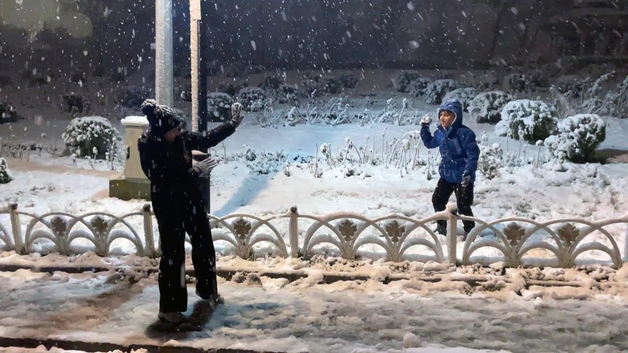 Foto - İstanbul'da kar etkili oldu! Çamlıca Tepesi beyaza büründü!