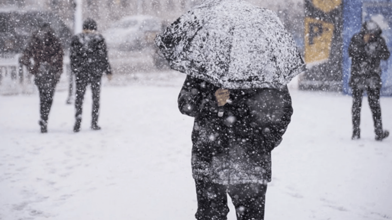 Foto - İstanbul'da kar kapıya dayandı! AKOM o günü işaret etti!
