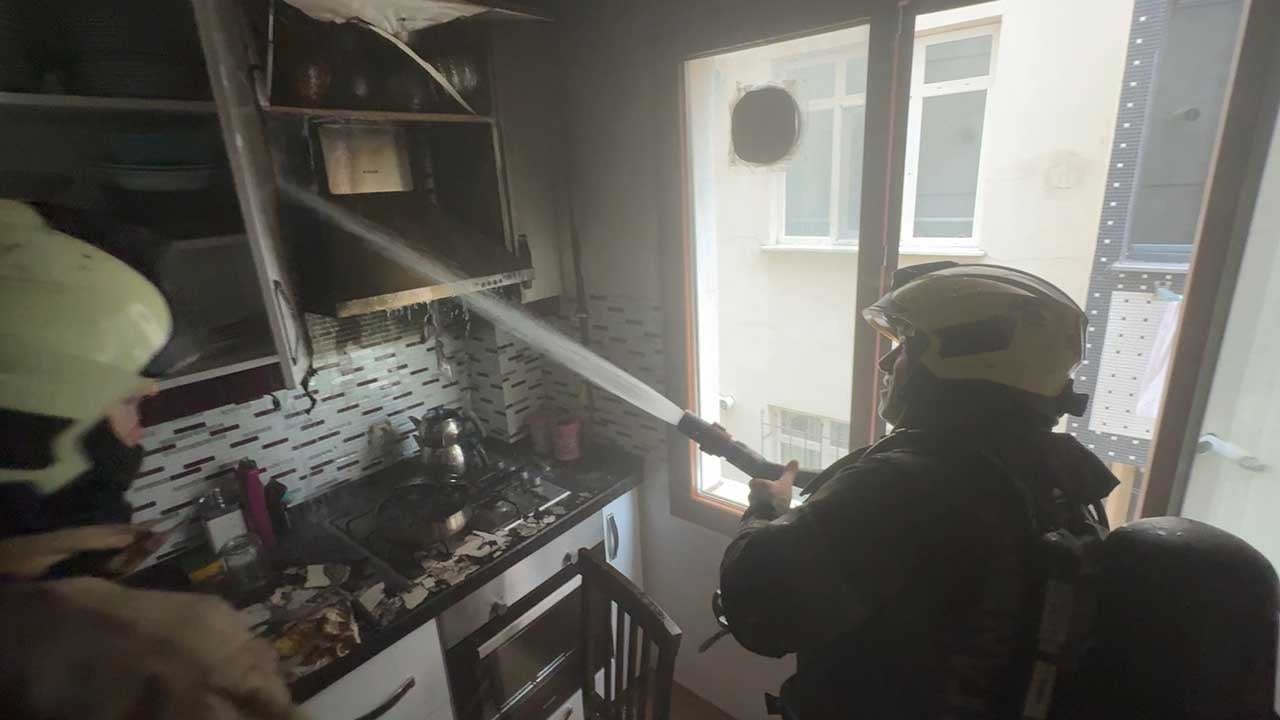 Foto - İstanbul'da korku dolu anlar! Anne ve 2 çocuğu hastaneye kaldırıldı