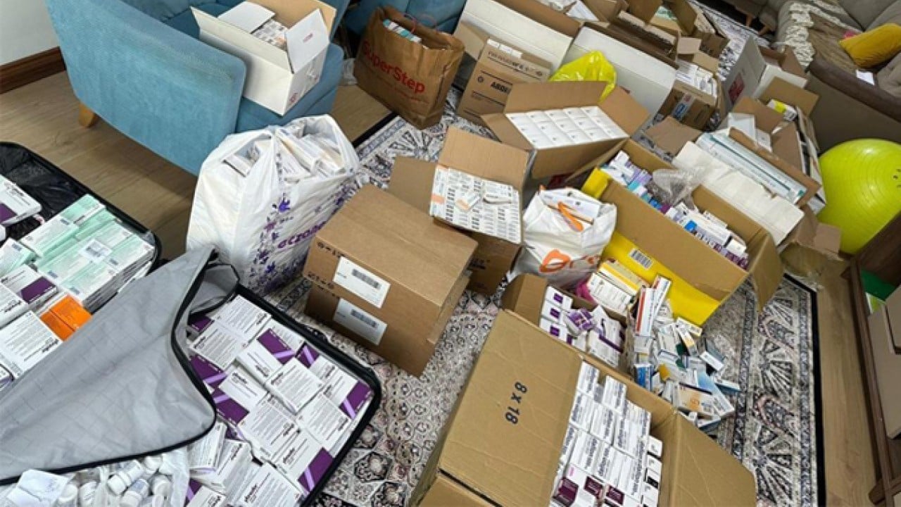 Rafları açan yetkililer şaşkına döndü! İstanbul’daki eczane fena yakalandı