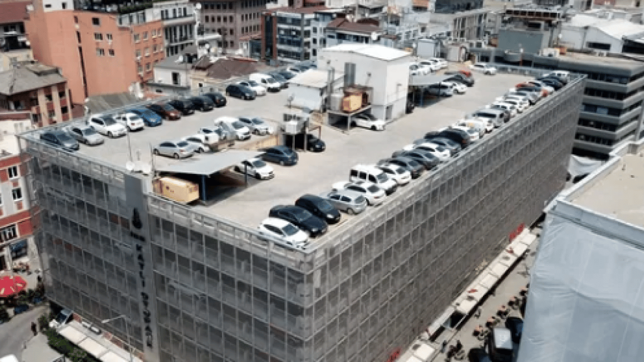 Foto - İstanbul’da neler oluyor? Ha park yeri bulmak ha maden bulmak