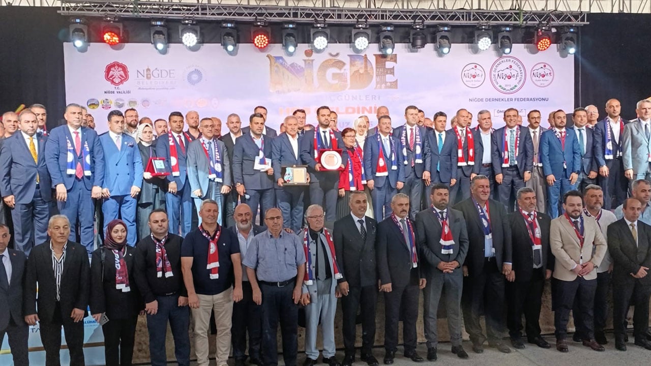 Foto - İstanbul'da Niğdeliler gününde devlet erkanı bir araya geldi