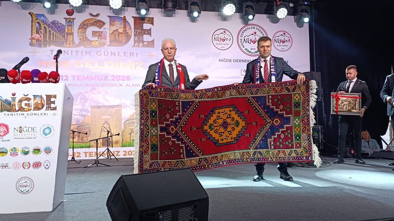 Foto - İstanbul'da Niğdeliler gününde devlet erkanı bir araya geldi