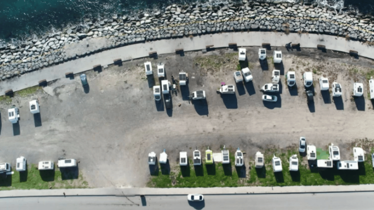 Foto - İstanbul’da pes dedirten görüntü! 700 araç sahili işgal etti