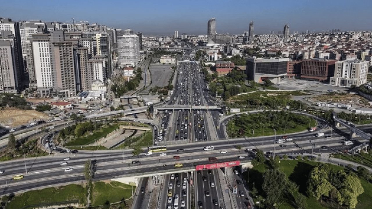 Foto - İstanbul'da trafik kuralları yenilendi! Hız sınırında yeni uygulama