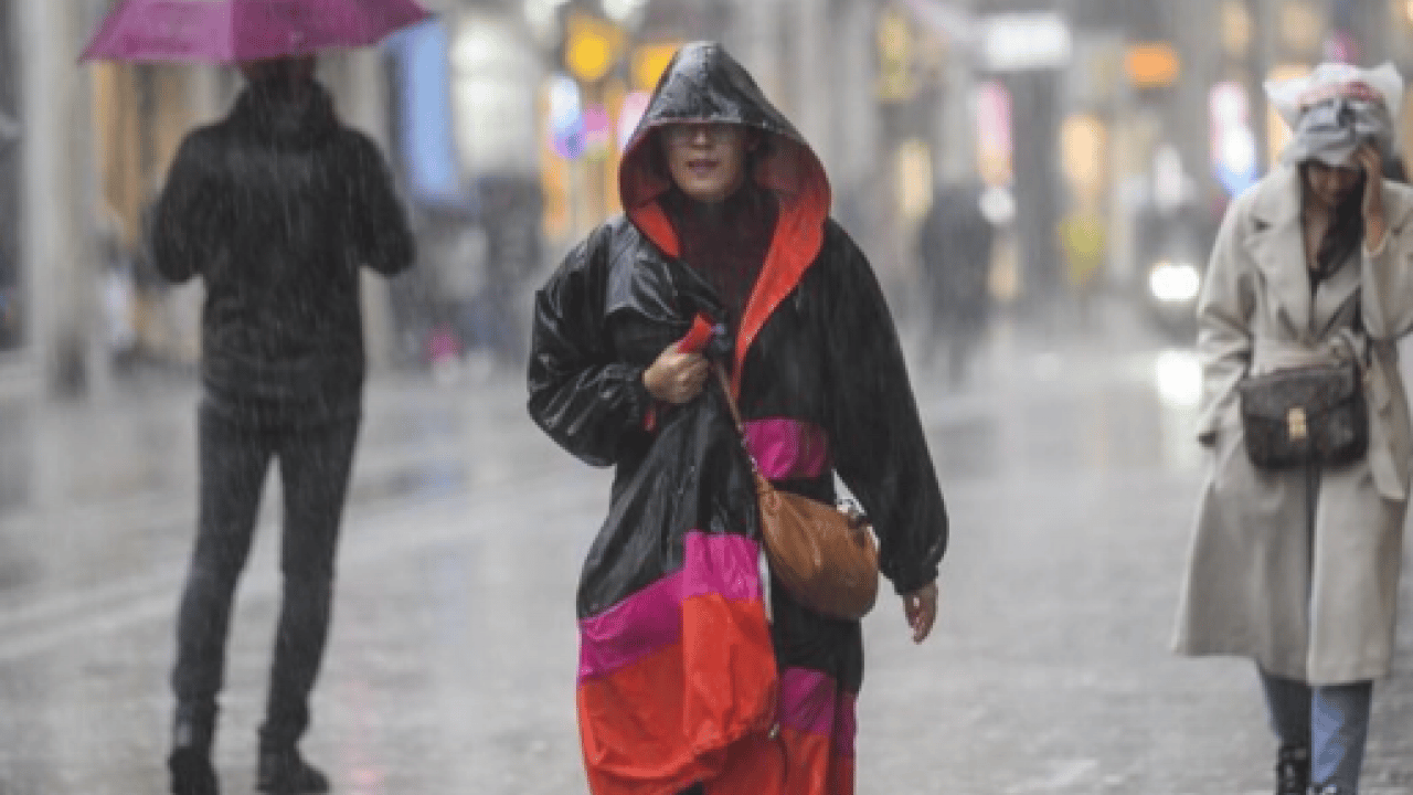 Foto - İstanbul'da yağışlar ne kadar sürecek? 14 ilde sarı uyarı!