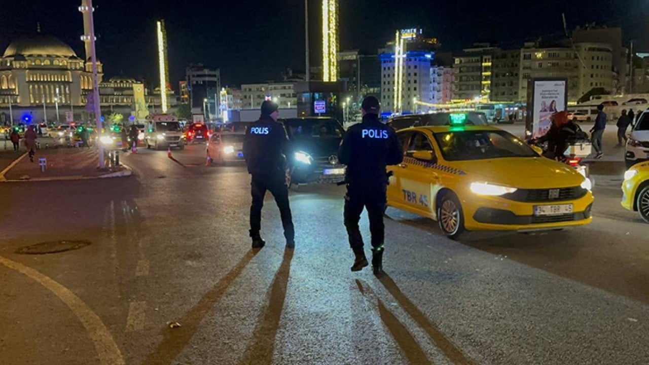 Foto - İstanbul'da yeni yılın ilk 'huzur' operasyonu