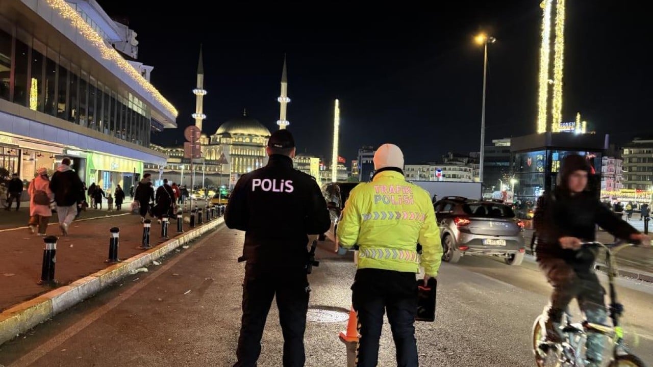 Foto - İstanbul'da yeni yılın ilk 'huzur' operasyonu