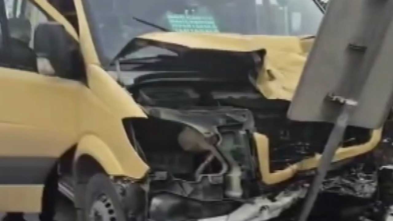 Foto - İstanbul'da yürekleri ağza getiren kaza