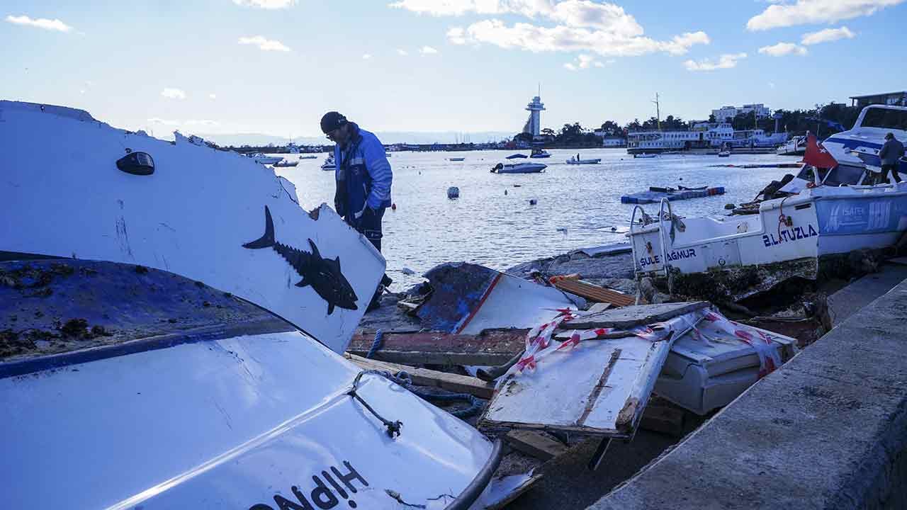 Foto - İstanbul’daki felaketin izleri fırtına dinince ortaya çıktı