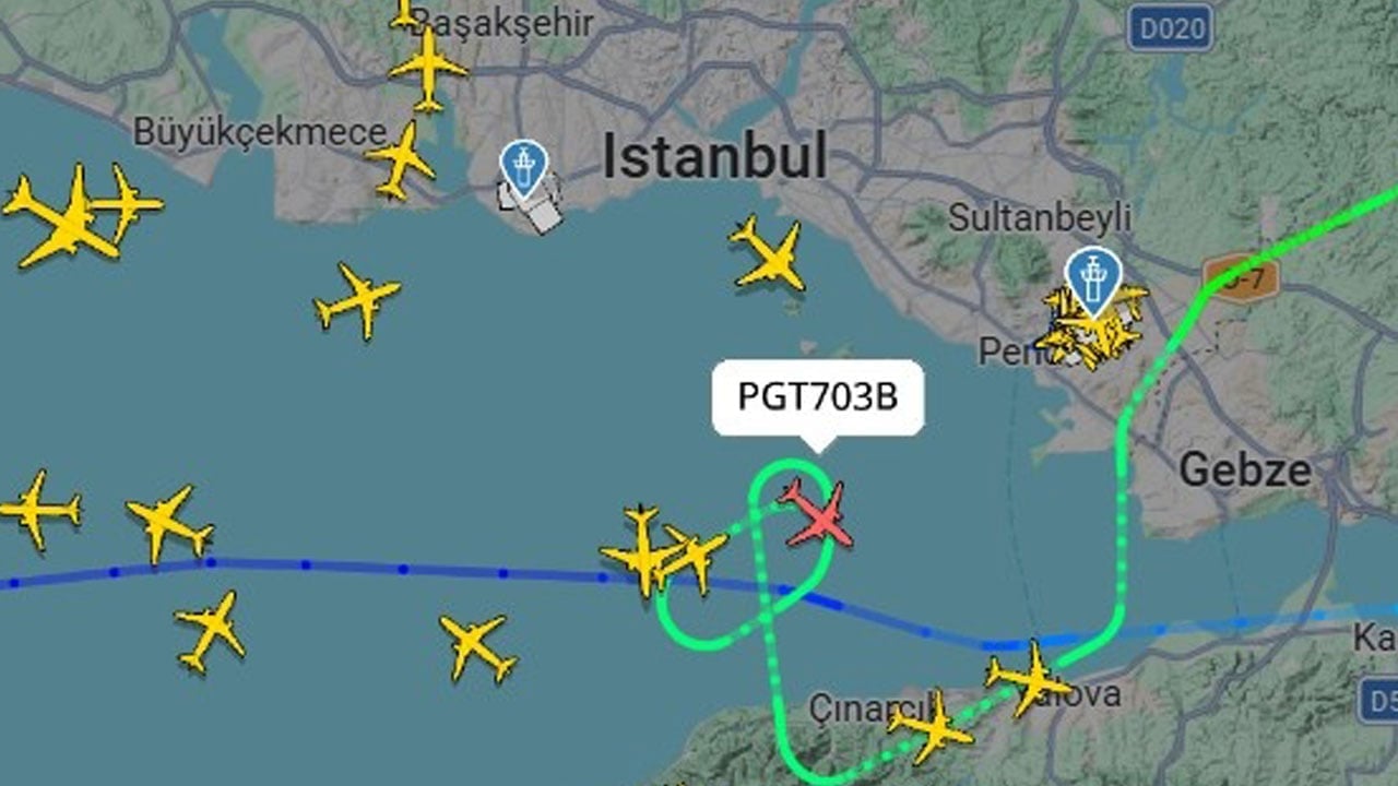 Foto - İstanbul'dan fırtına geçti: Ağaçlar devrildi, çatılar uçtu, uçaklar inemedi