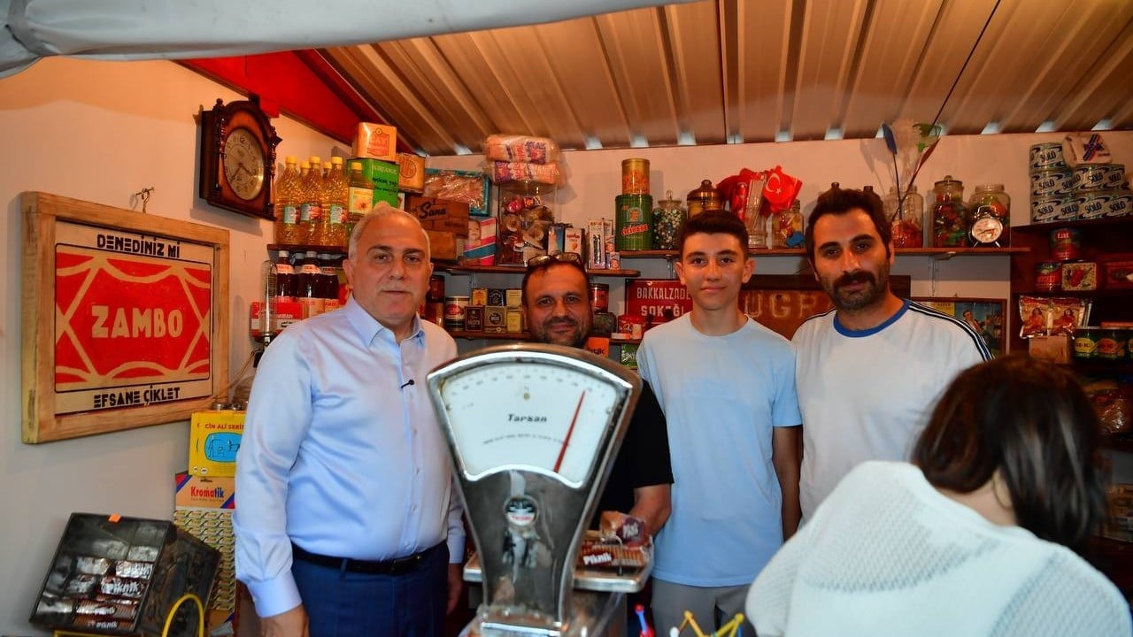 Foto - İstanbullular geçmişle özlem giderdi! Fatih Belediyesi’nden nostalji günleri 