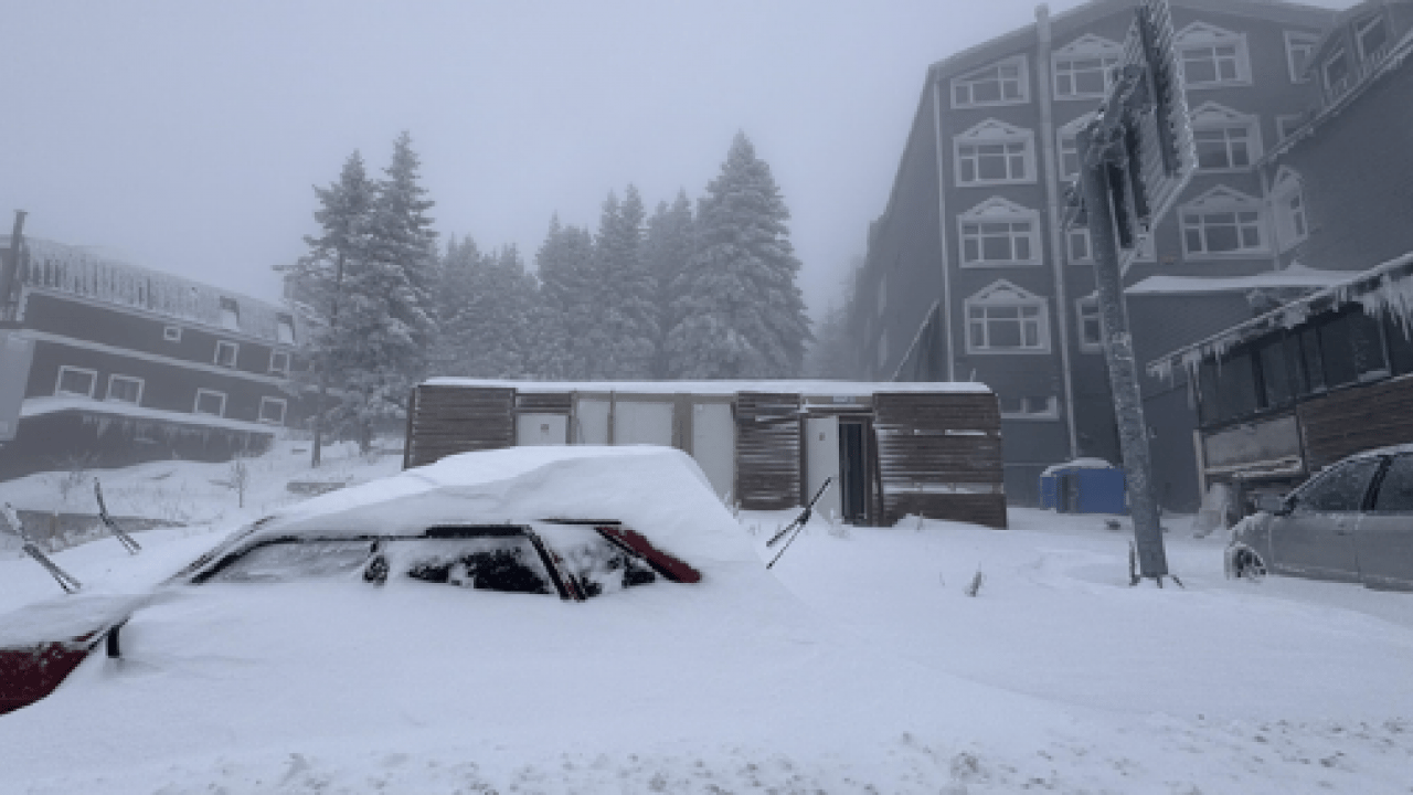 İstanbul’un dibinde alarm! Kar kalınlığı 18 santimetreye ulaştı