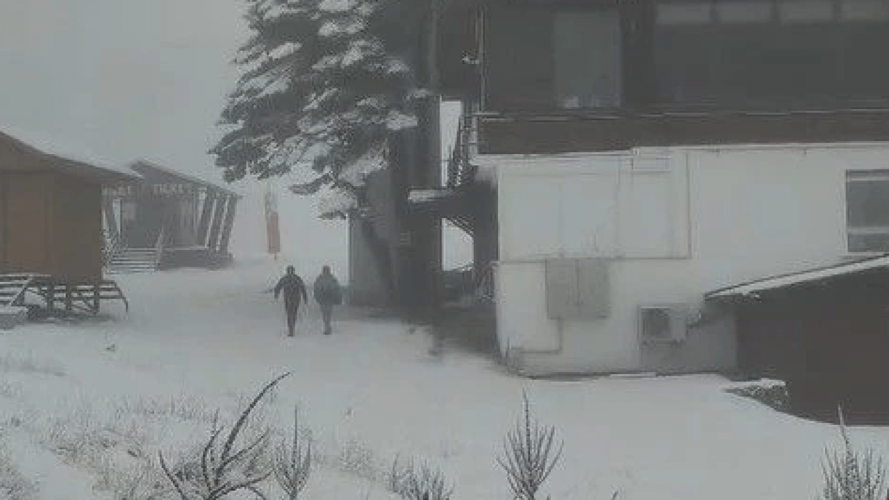 Foto - İstanbul’un dibinde alarm! Kar kalınlığı 18 santimetreye ulaştı