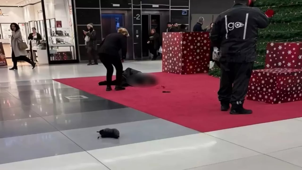 İstanbul’un göbeğindeki alışveriş merkezinde kan donduran olay