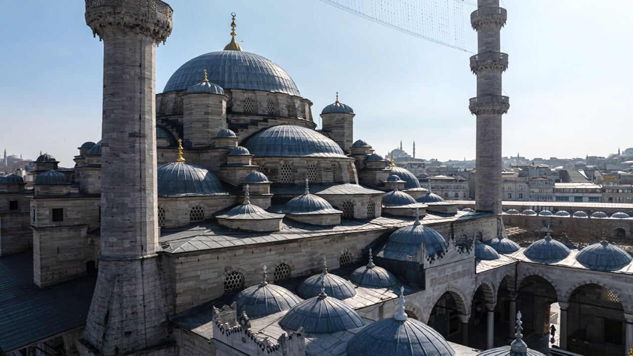 Foto - İstanbul’un Selatin Camileri! 67 yıllık inşa süreciyle Osmanlı’nın en uzun süren camisi: Eminönü'nün simgesi Yeni Cami