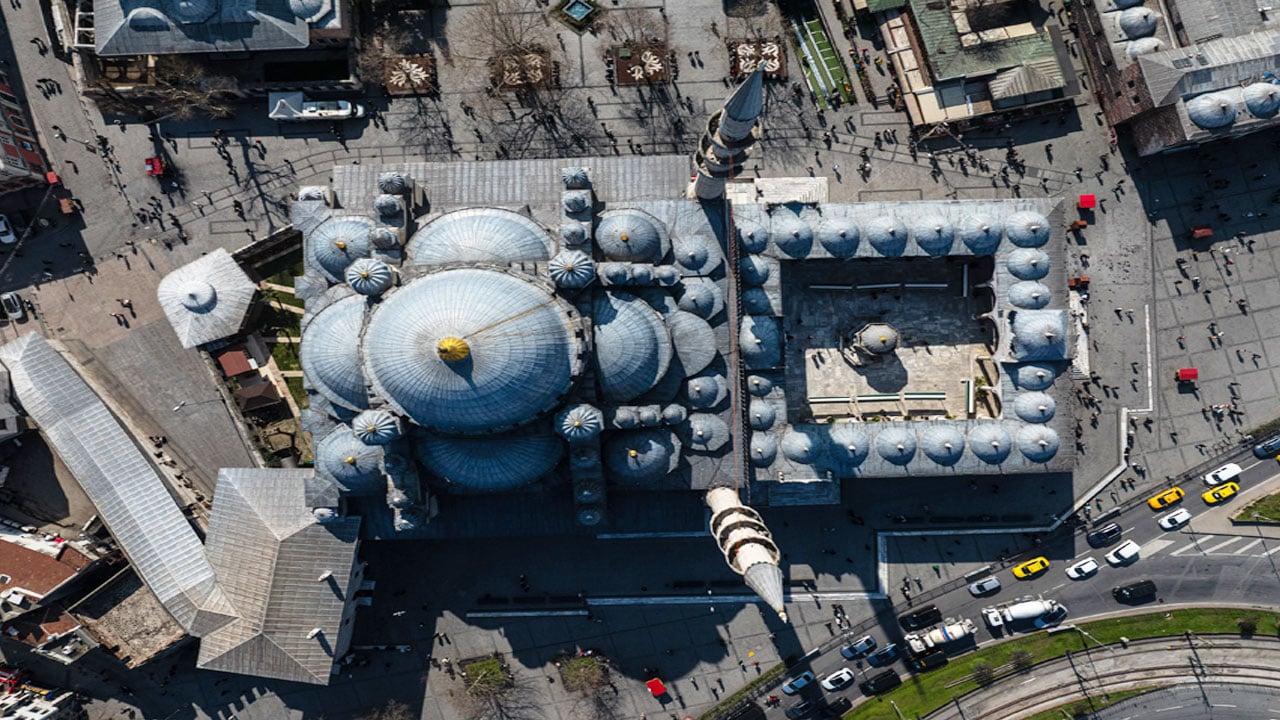 Foto - İstanbul’un Selatin Camileri! 67 yıllık inşa süreciyle Osmanlı’nın en uzun süren camisi: Eminönü'nün simgesi Yeni Cami
