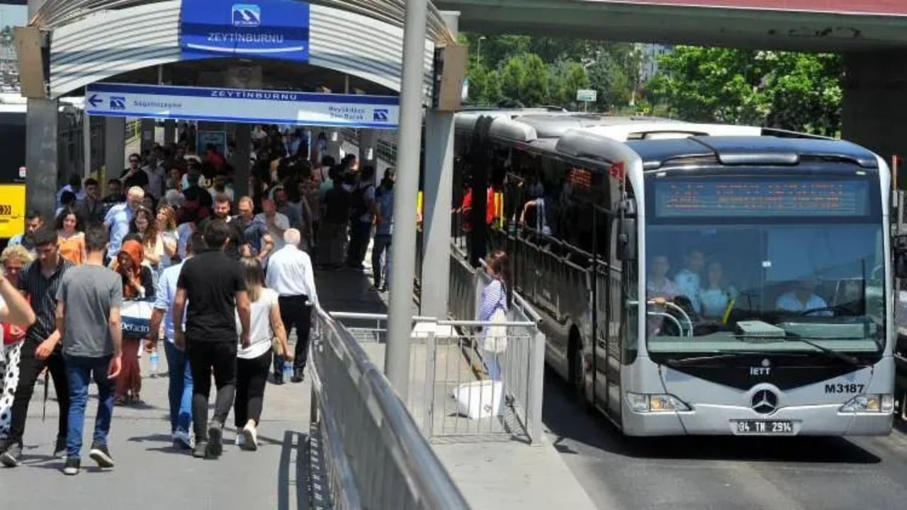 Foto - İstatistikler açıklandı, şampiyon il belli oldu! Ne İstanbul ne İzmir... İşte en genç nüfuslu şehrimiz