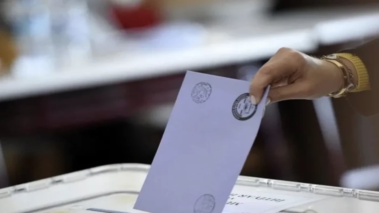 Foto - İşte AK Parti’nin masasındaki son anket! Oranlar tam bomba