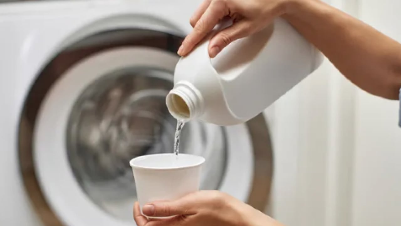 Foto - İşte bembeyaz gömleklerin gizli düşmanı! O iki hatayı sakın yapmayın...