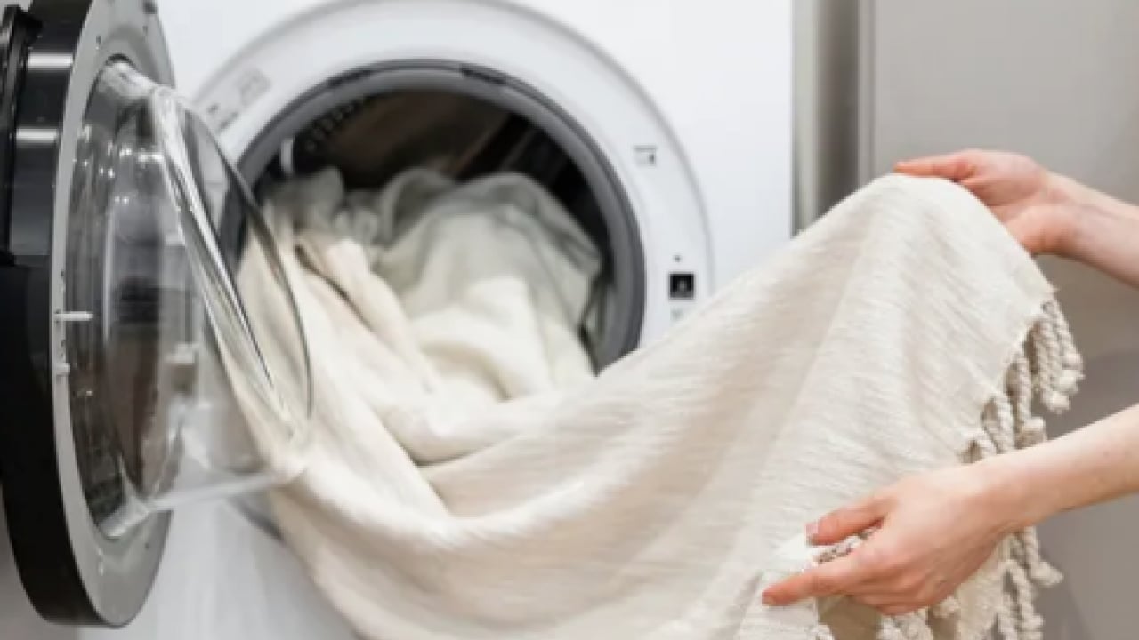 Foto - İşte bembeyaz gömleklerin gizli düşmanı! O iki hatayı sakın yapmayın...