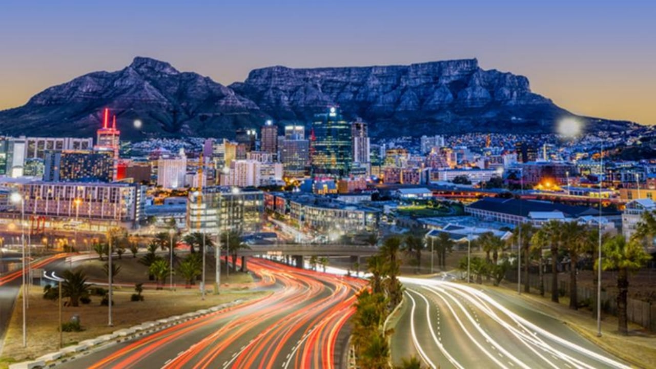 Foto - İşte dünyanın 3 başkentli tek ülkesi! Üstelik 12 resmi dili var