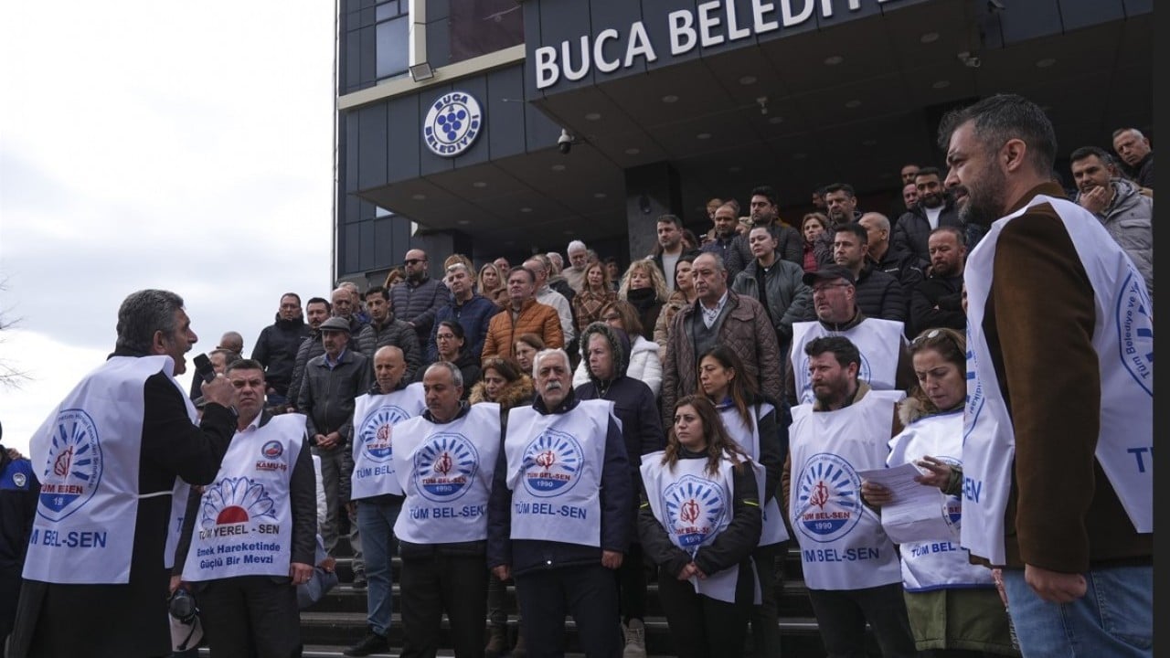 Foto - İşte emeklilere ve işçilere bol keseden vaat verenler! CHP’li belediye çalışanının parasına çöktü