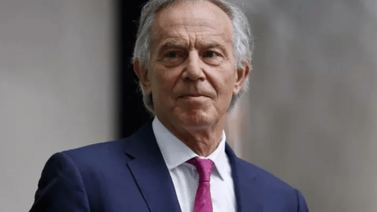 Foto - İşte Epstein'in listesine eklenen yeni ünlüler! O isim kıskandığı için ada satın almış!