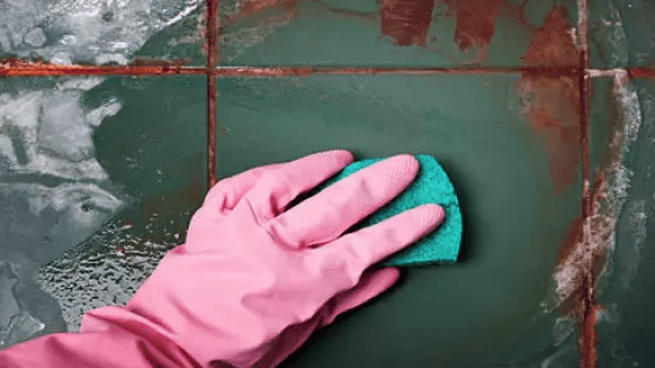 İşte O; 5 yöntem ile pası söküp atın! Önemli olan asitmiş: Patatesi kesip ovun