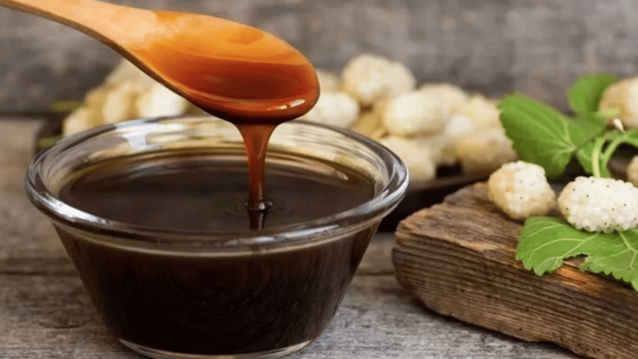 İşte sağlık sisteminizi kurutan gizli tehlike: Pekmezi sakın bu şekilde yemeyin