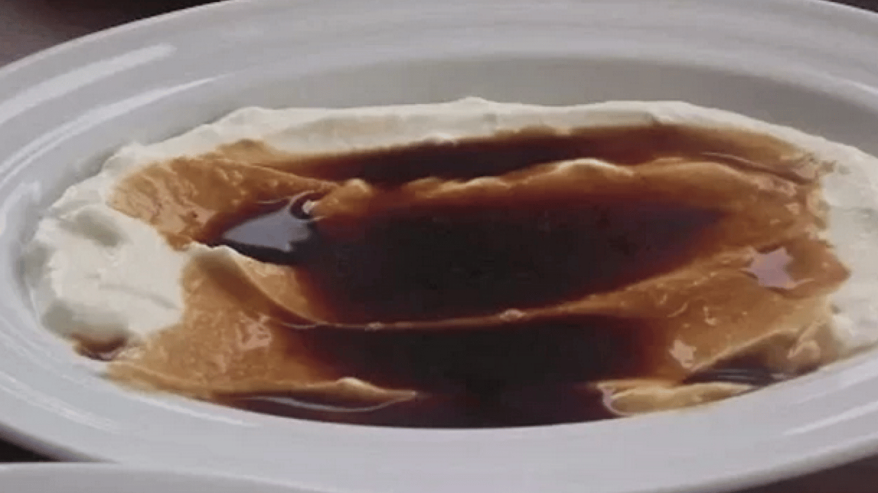 Foto - İşte sağlık sisteminizi kurutan gizli tehlike: Pekmezi sakın bu şekilde yemeyin