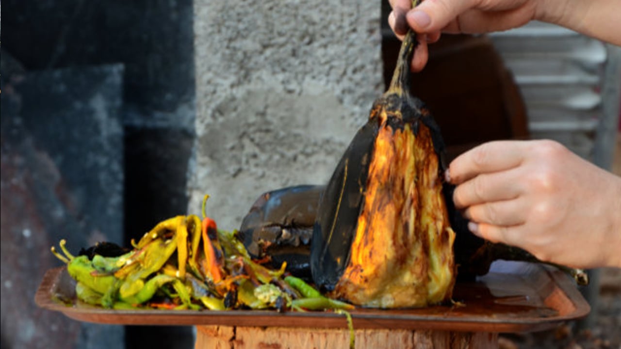 Foto - Patlıcan közlenmeden önce yıkanır! İşte sebebi