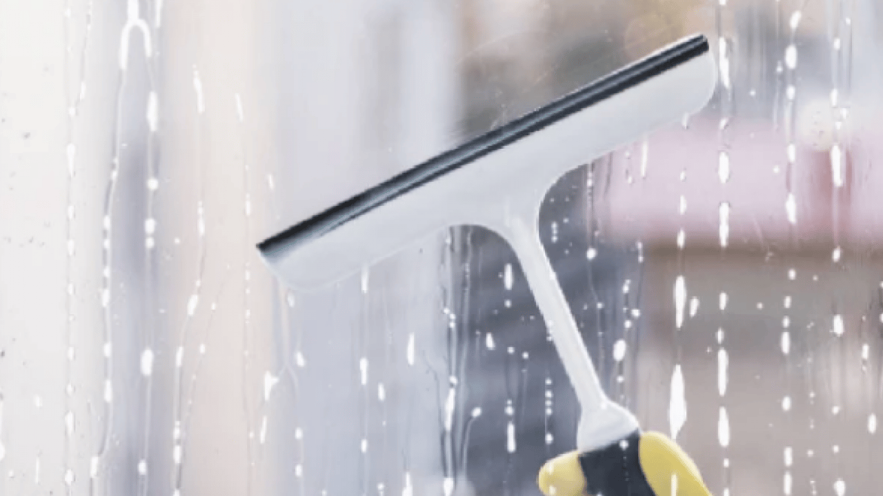 Foto - İşte temizliğin sırrı: Camları böyle silin! 1 damlada ne iz kalıyor ne leke