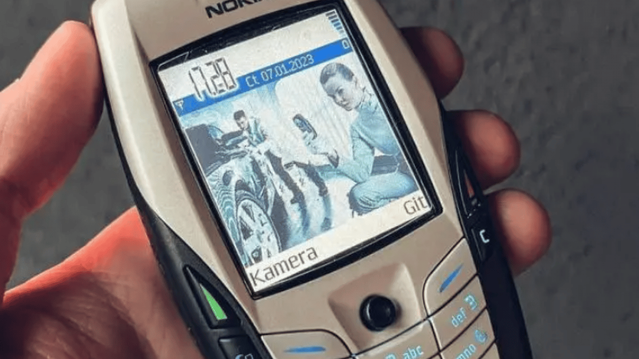 Foto - İşte tüm zamanların en çok satan telefonu! Rakiplerine fark attı!