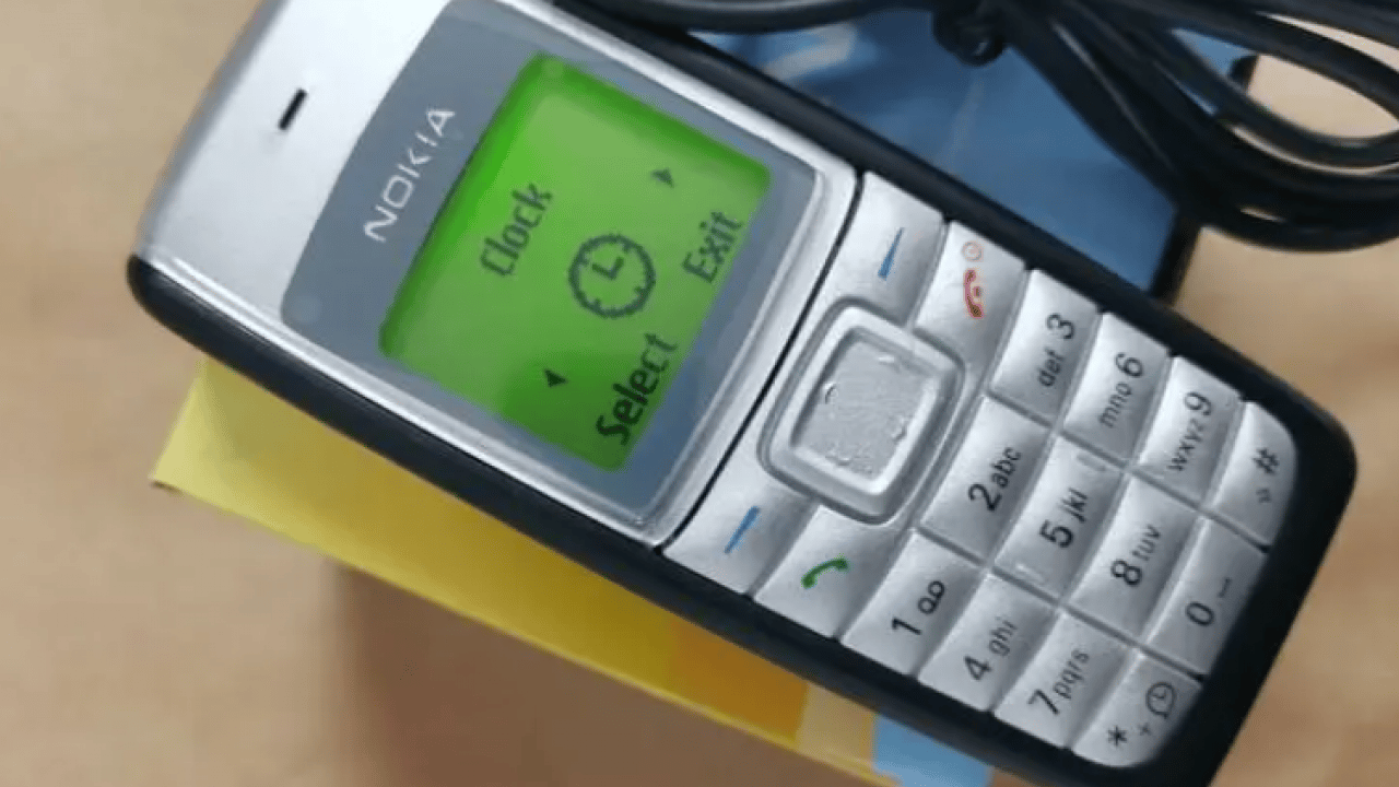 Foto - İşte tüm zamanların en çok satan telefonu! Rakiplerine fark attı!