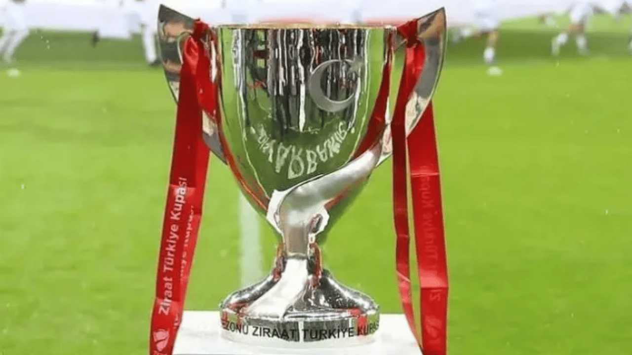 İşte Türkiye Kupası tarihinin en golcü futbolcuları! 3 yıldız zirveyi paylaşıyor!