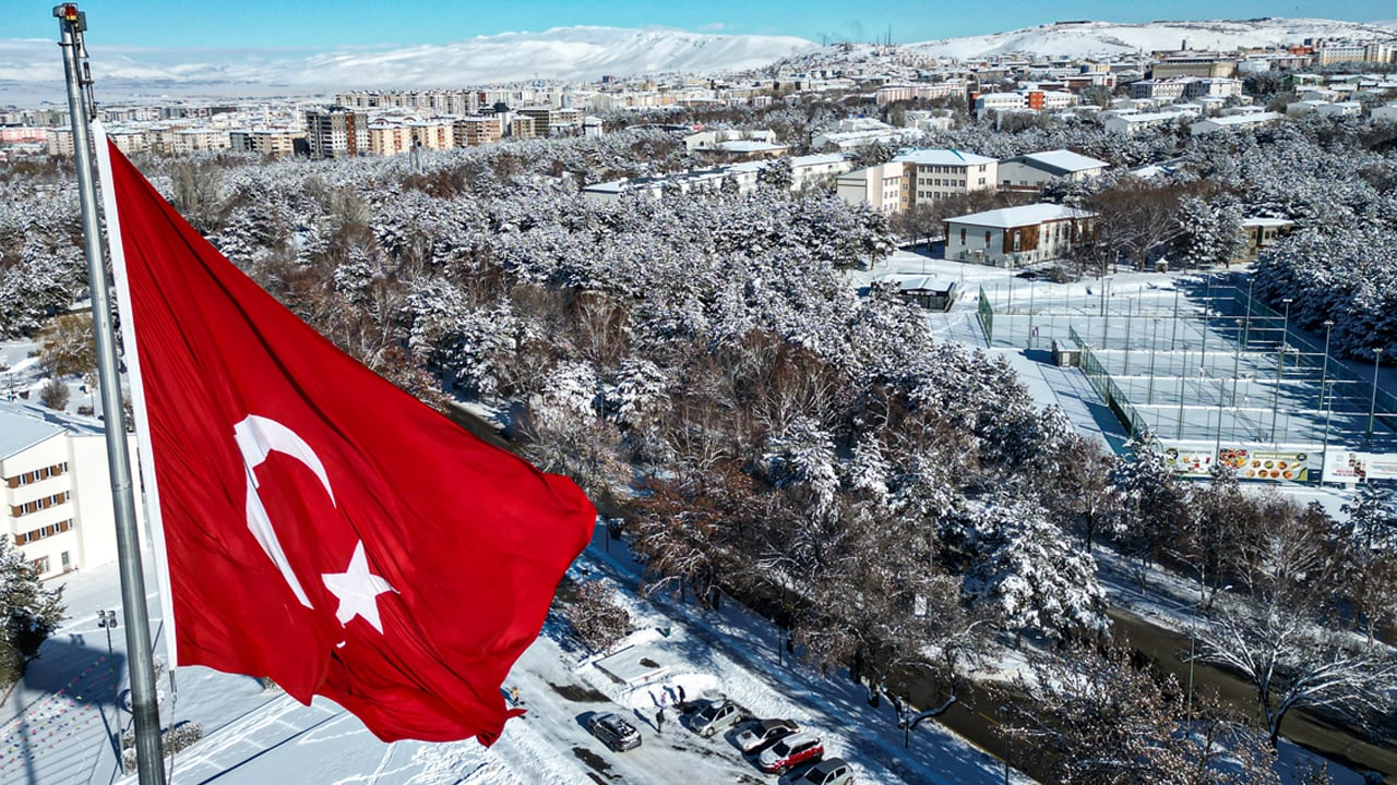 İşte Türkiye’nin -30.3 dereceyle en soğuk ili! Zemheri soğukları başladı!