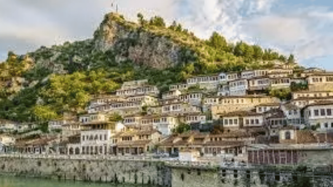 Foto - İşte Türklerin akın akın gittiği yer! Yurt dışına çıkan soluğu orada alıyor!