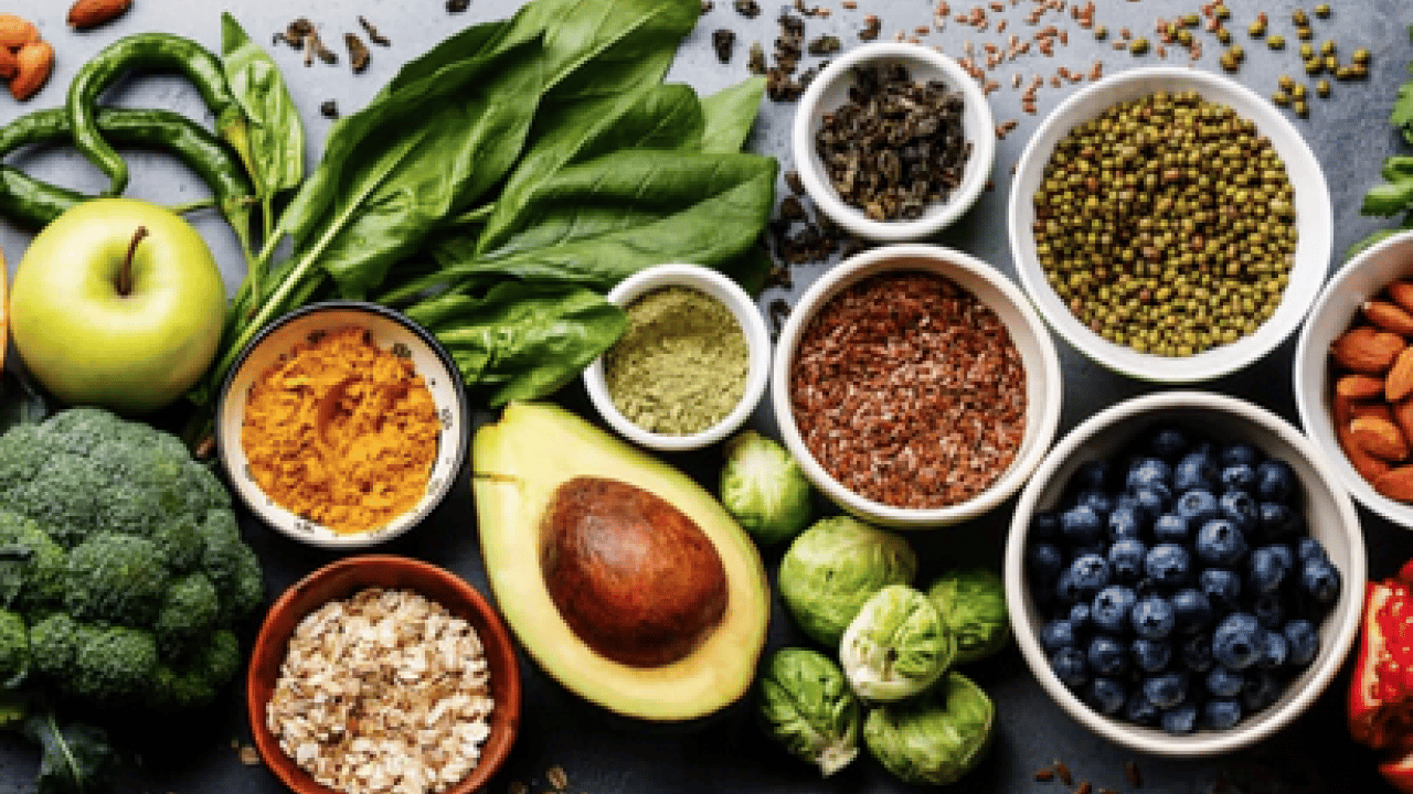 İşte vücudunuzu sessizce zehirleyen 8 günlük besin! Çilek ilk sırada...