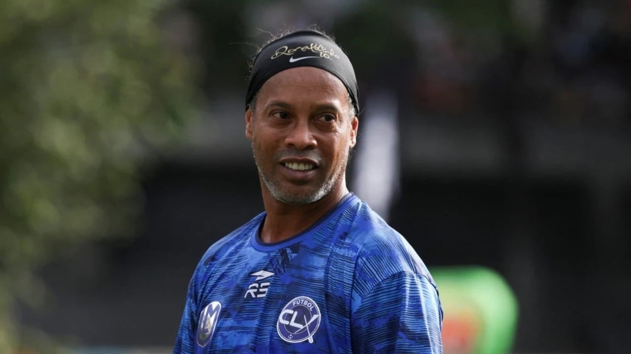 İşte yeni takımı! 46’lık Ronaldinho sahalara döndü