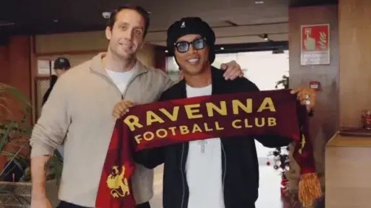 Foto - İşte yeni takımı! 46’lık Ronaldinho sahalara döndü
