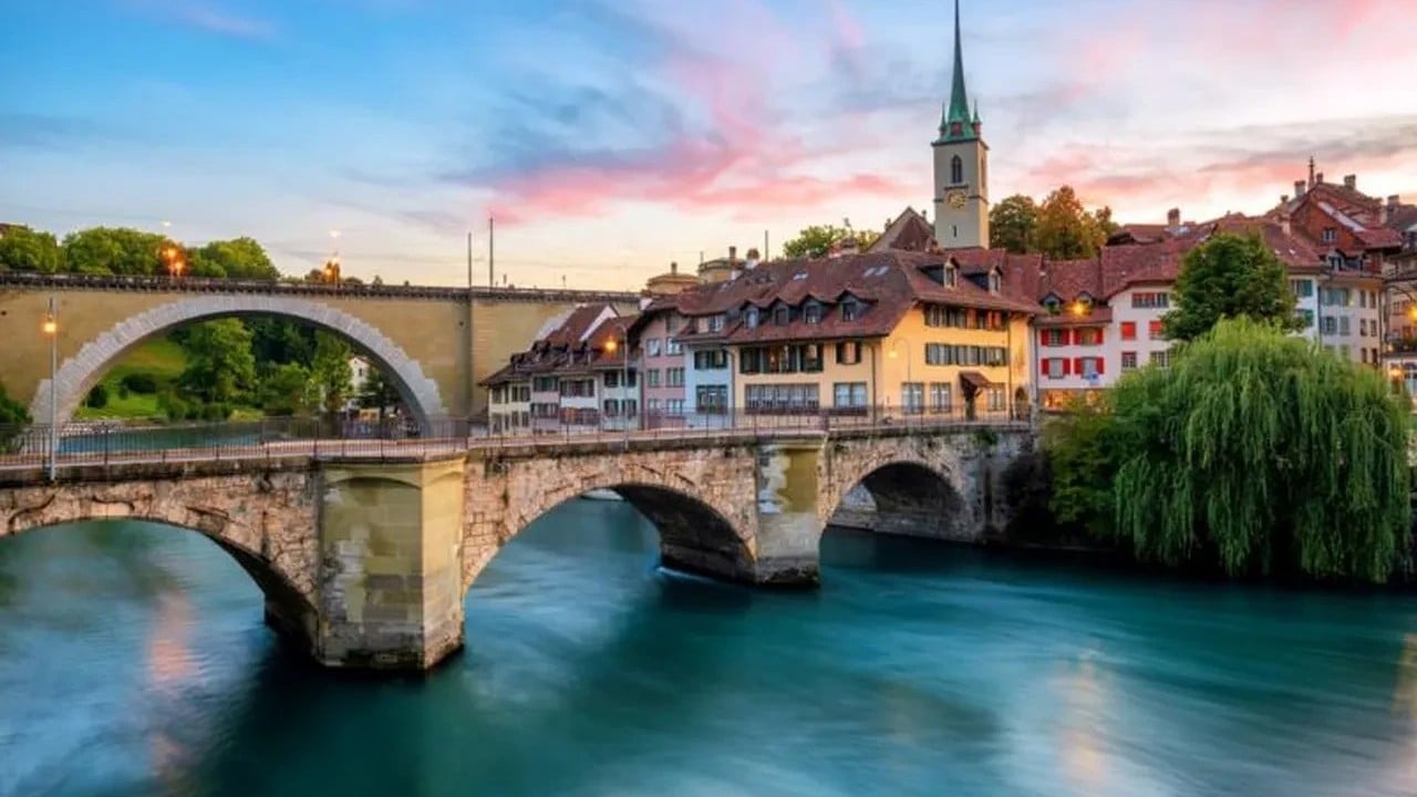 Foto - İster yaşa ister çalış